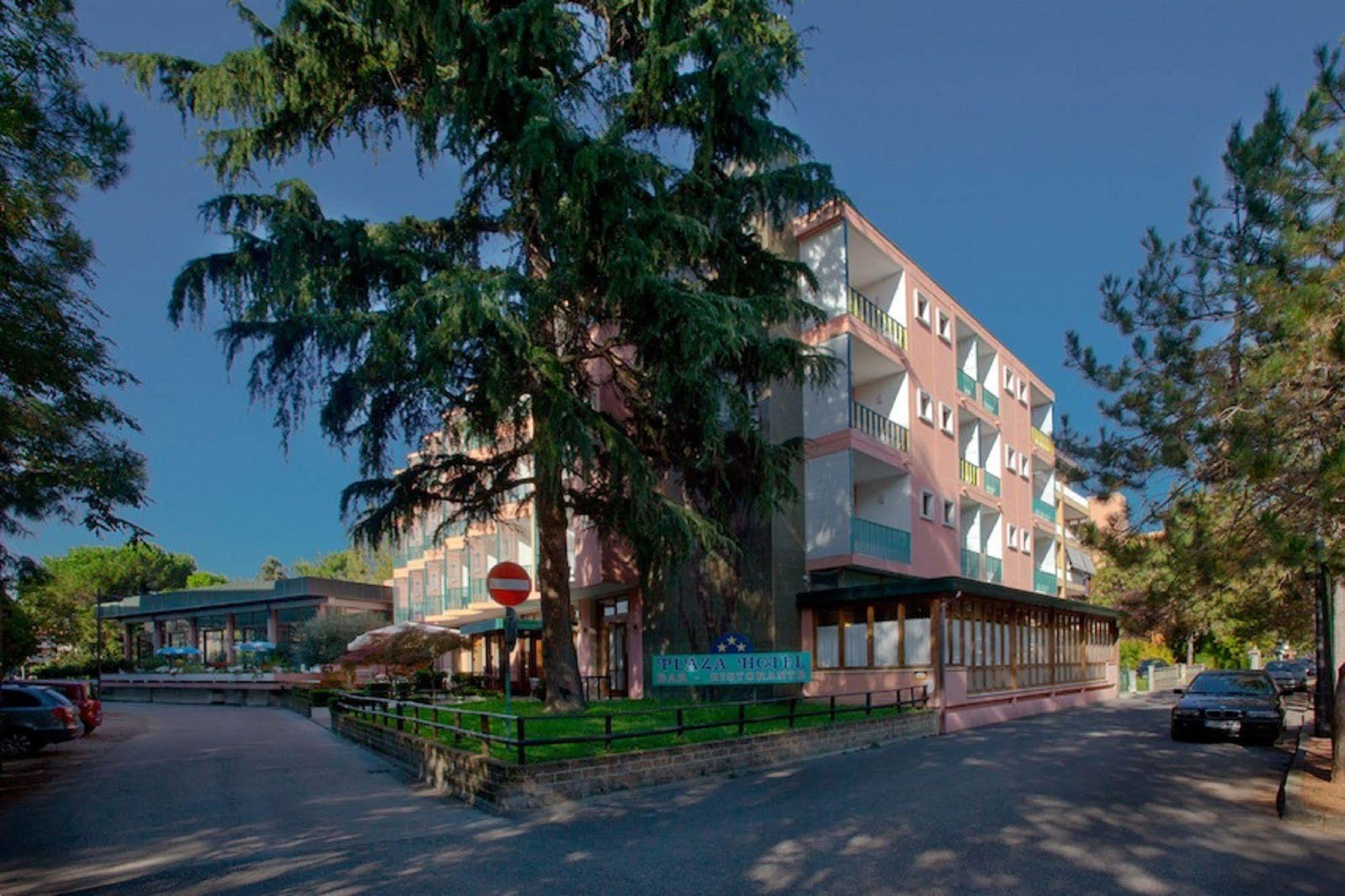 Hotel Plaza Γκράντο Εξωτερικό φωτογραφία