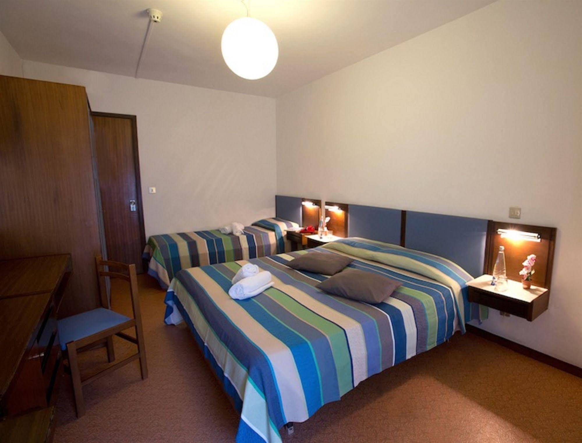 Hotel Plaza Γκράντο Εξωτερικό φωτογραφία