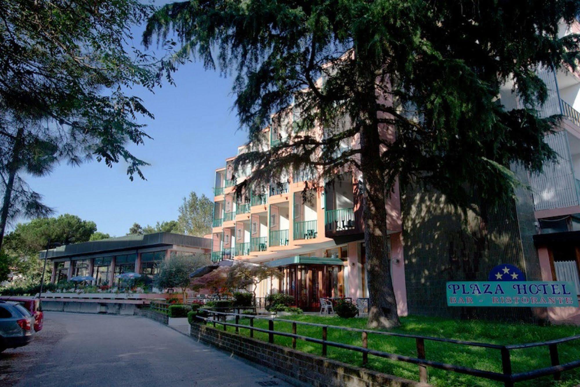 Hotel Plaza Γκράντο Εξωτερικό φωτογραφία