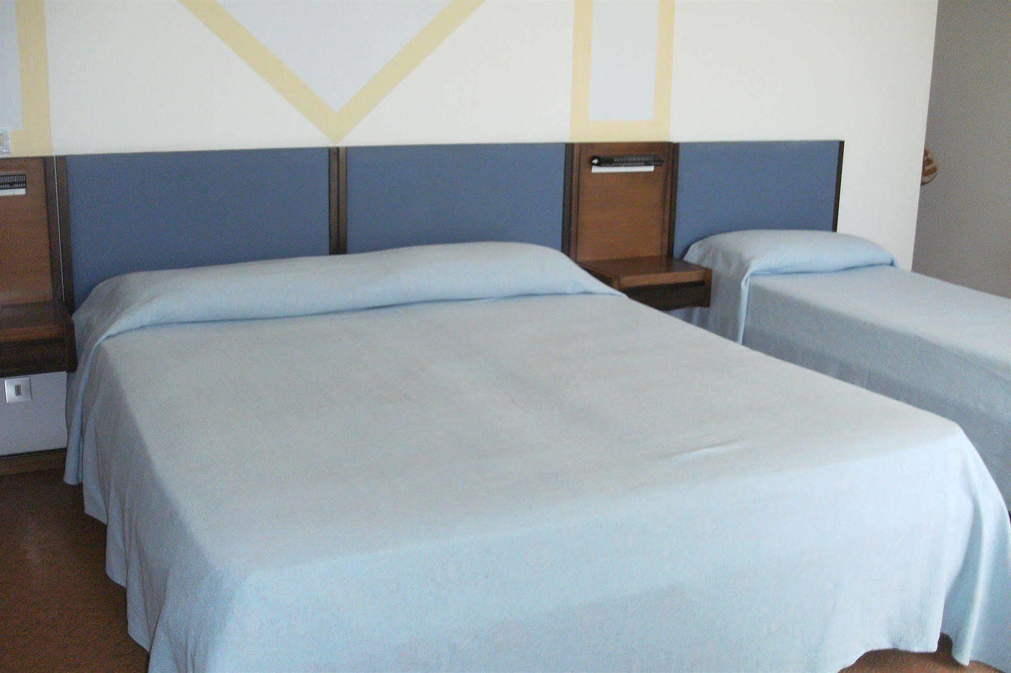 Hotel Plaza Γκράντο Εξωτερικό φωτογραφία